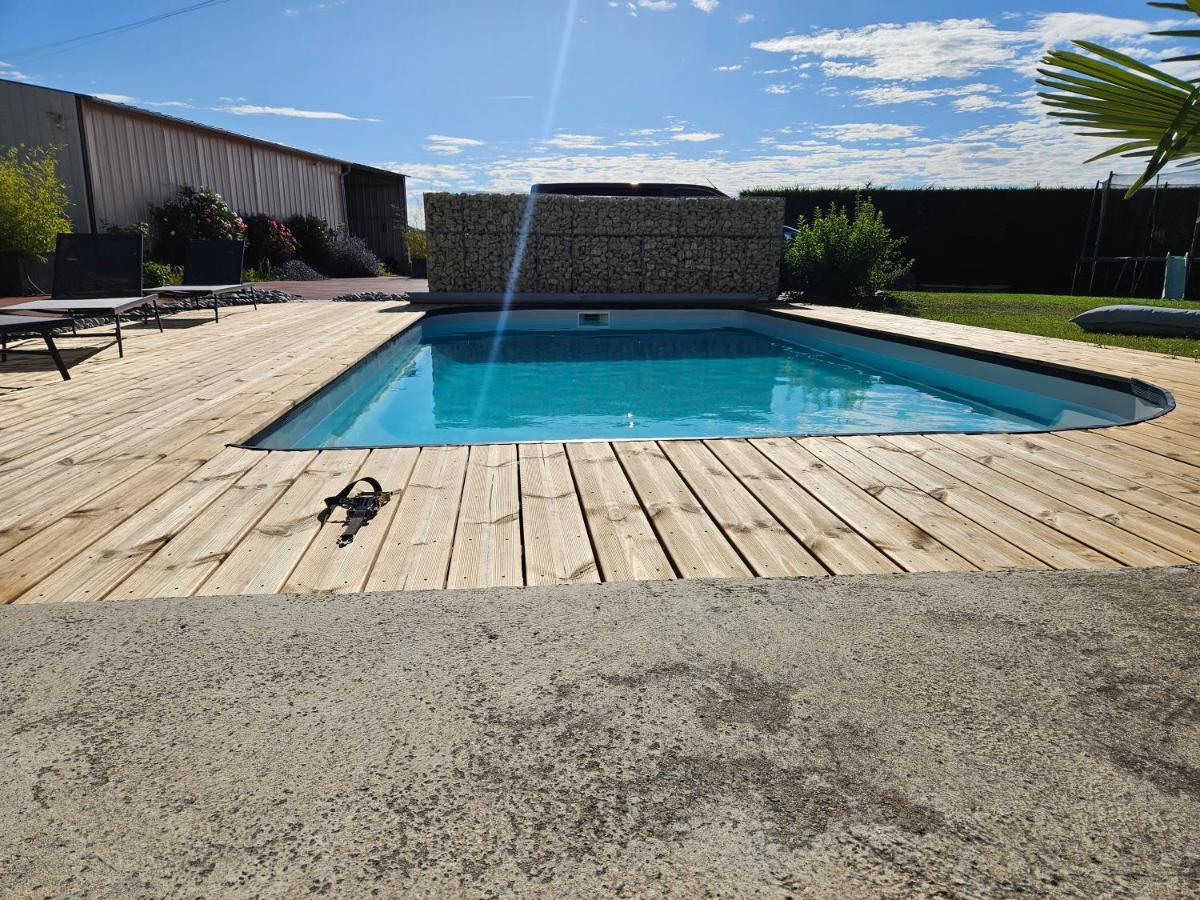 Appartamento Le Repaire De Bacchus Saint-Nicolas-de-Bourgueil Esterno foto